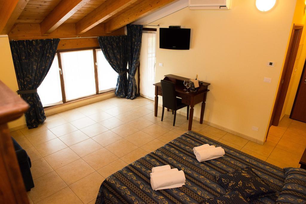 B&B Le Murette - Enjoy Holiday Affi Exterior photo